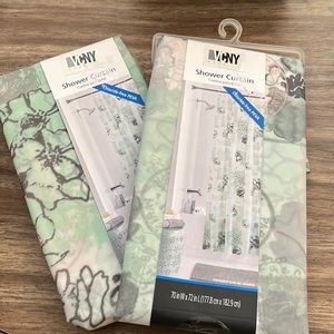 🔥🔥🔥Lot of two shower curtains